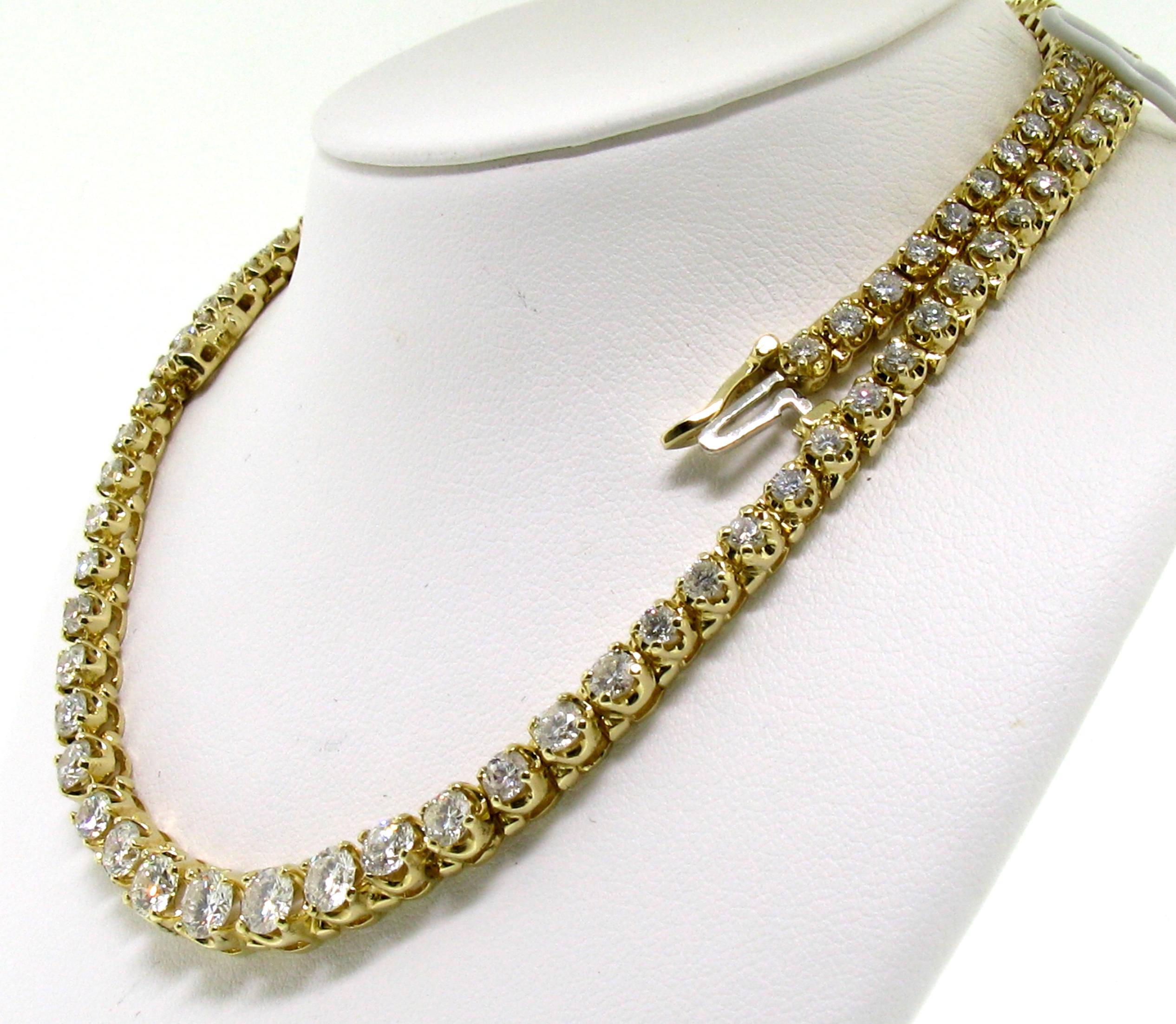 Right - Diamond Necklace1